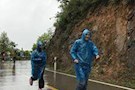这场在雨中的登山比赛，我们拿了第一！